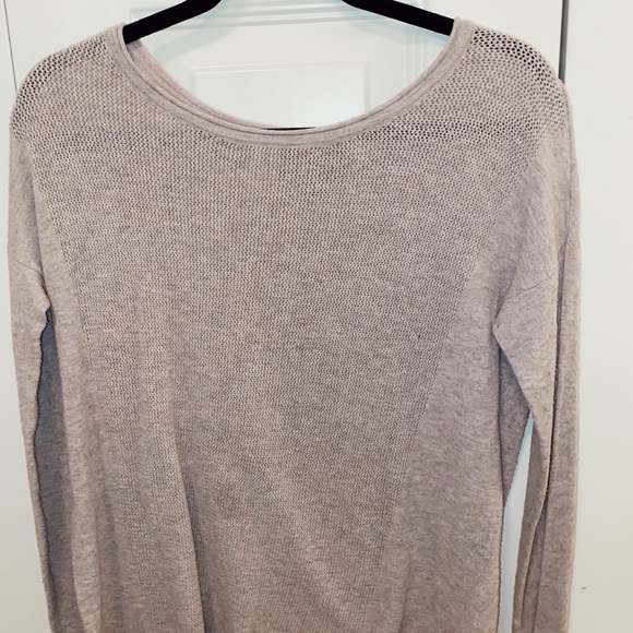 American Eagle Pullover Sweater - Picture 3 of 4